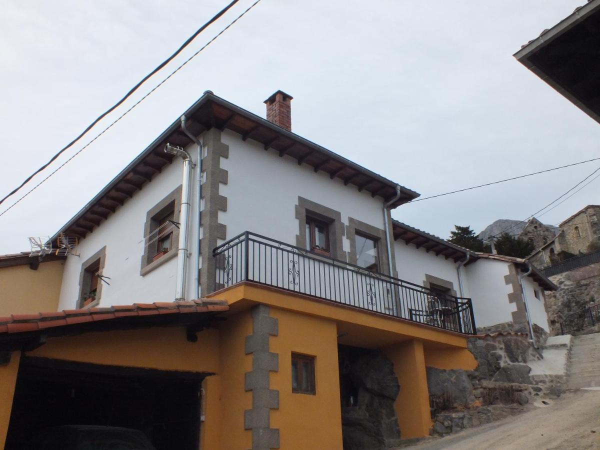 Casa Rural El Enebral En Potes Picos De Euopa Colio Extérieur photo
